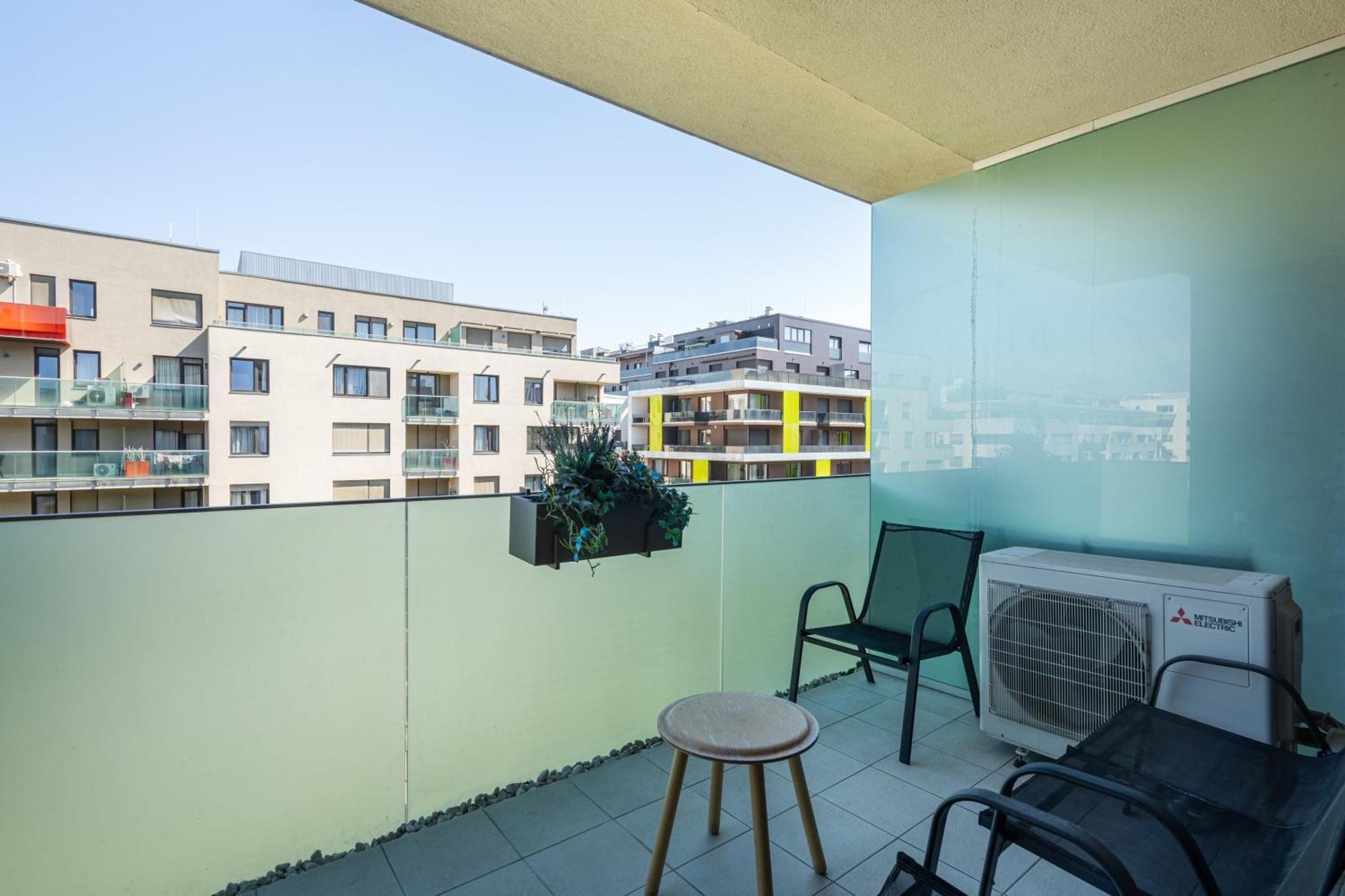 Corvizo With Balcony Appartamento *